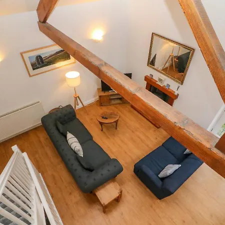 Clover * Kirkby Stephen