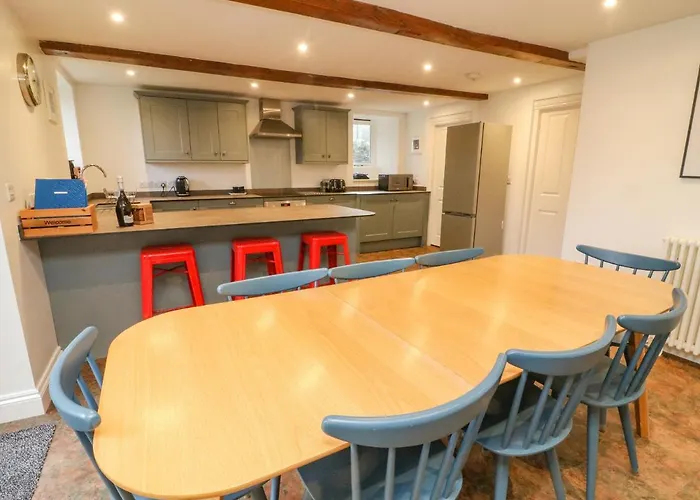 Clover * Kirkby Stephen